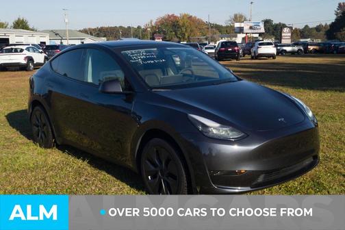 2024 Tesla Model Y Long Range