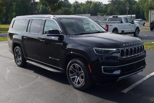 2023 Jeep Wagoneer L Series II