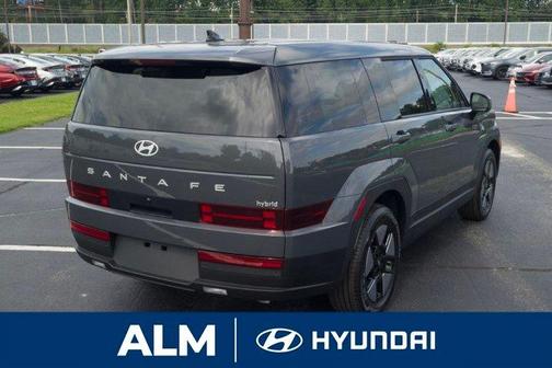 2026 Hyundai SANTA FE HEV SE