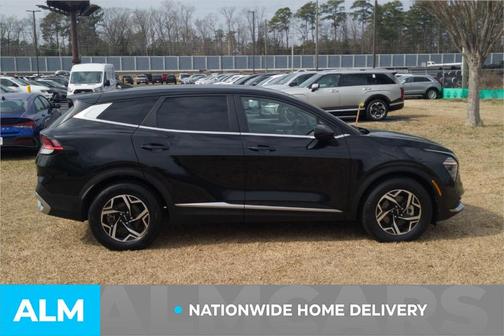 2024 Kia Sportage LX