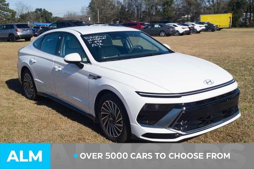 2025 Hyundai SONATA Hybrid SEL