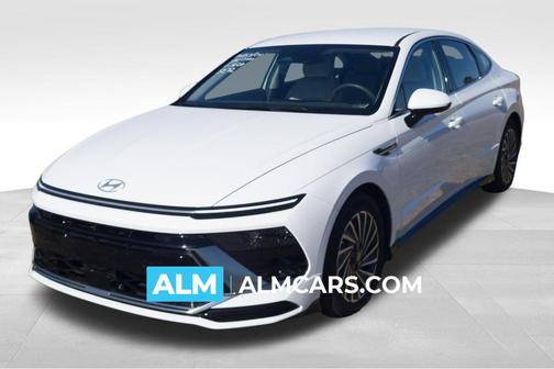 2025 Hyundai SONATA Hybrid SEL