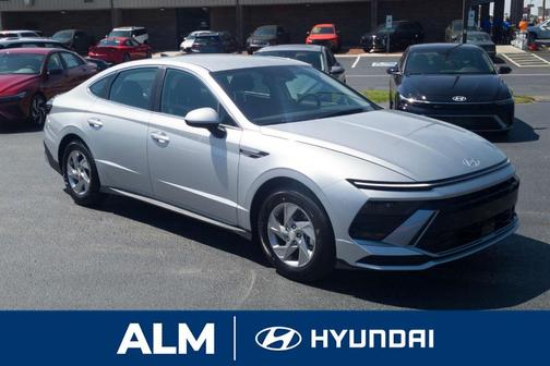 2025 Hyundai SONATA SE