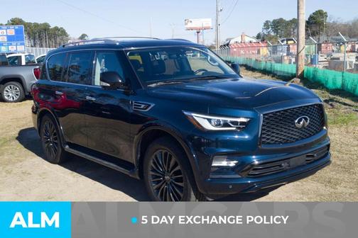 2022 INFINITI QX80 Luxe