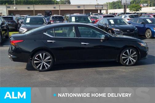 2022 Nissan Altima 2.5 Platinum