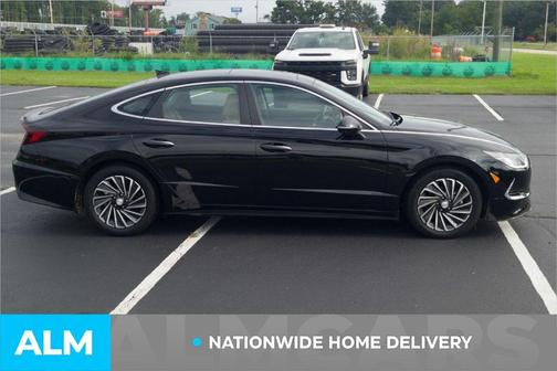 2023 Hyundai SONATA Hybrid Limited