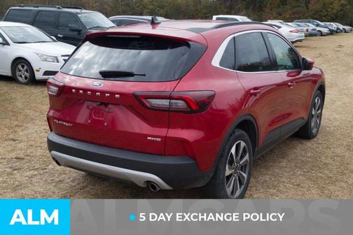 2024 Ford Escape Platinum