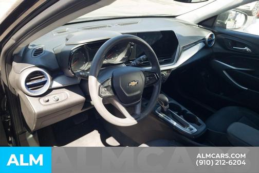 Mosaic Black Metallic 2025 Chevrolet Trax LS