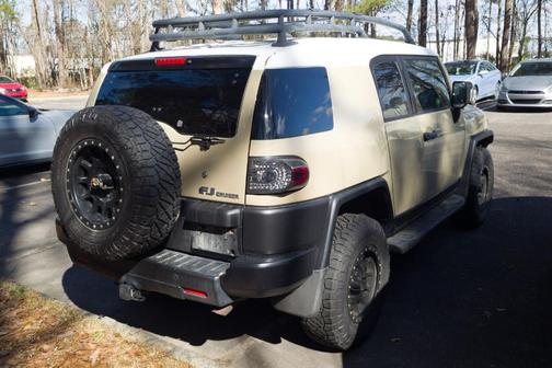 2012 Toyota FJ Cruiser Base