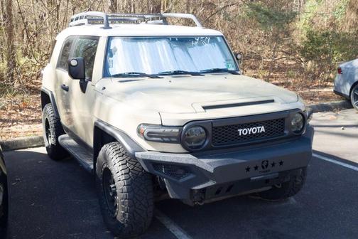 2012 Toyota FJ Cruiser Base
