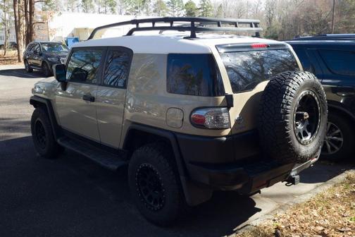 2012 Toyota FJ Cruiser Base