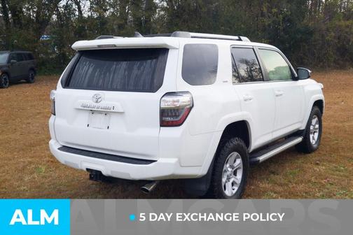 2022 Toyota 4Runner SR5