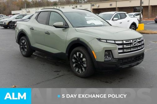 2025 Hyundai SANTA CRUZ SEL Activity