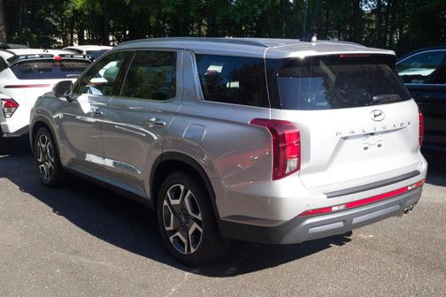 2025 Hyundai PALISADE SEL Premium