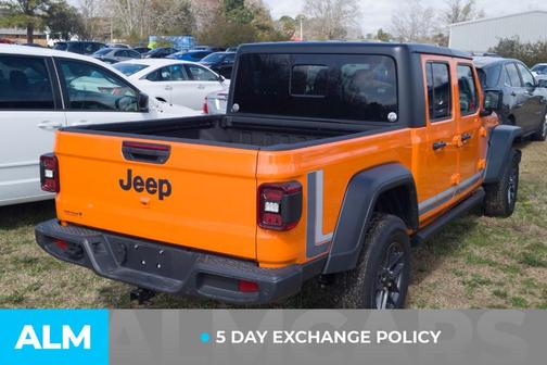 2025 Jeep Gladiator Sport