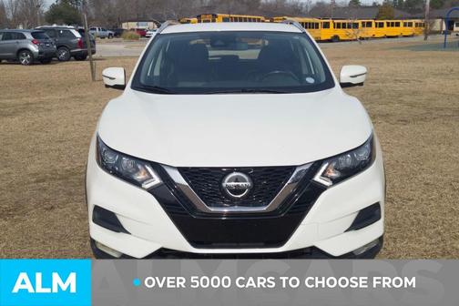 2022 Nissan Rogue Sport SV