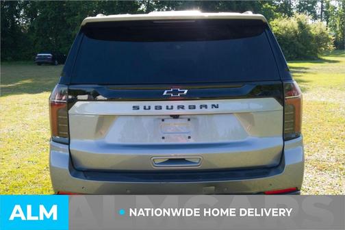 Sterling Gray Metallic 2025 Chevrolet Suburban Z71