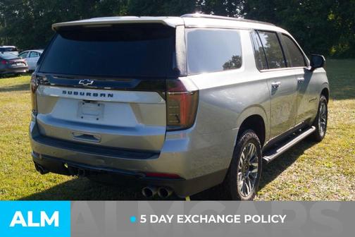 Sterling Gray Metallic 2025 Chevrolet Suburban Z71