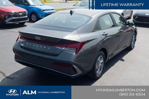 Amazon Gray 2026 Hyundai ELANTRA SE