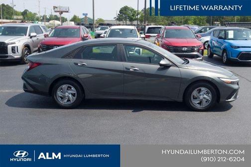 Amazon Gray 2026 Hyundai ELANTRA SE