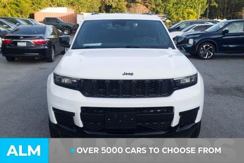 2023 Jeep Grand Cherokee L Laredo