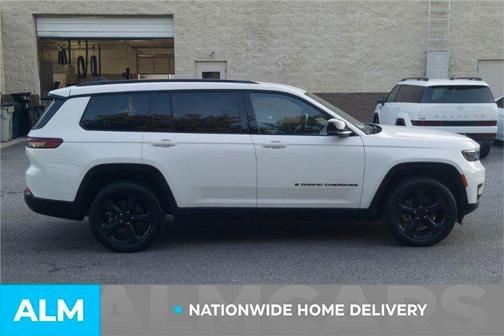 2023 Jeep Grand Cherokee L Laredo