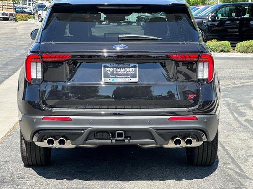 AGATE BLACK METALLIC 2026 Ford Explorer ST