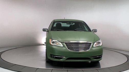 2013 Chrysler 200 Limited
