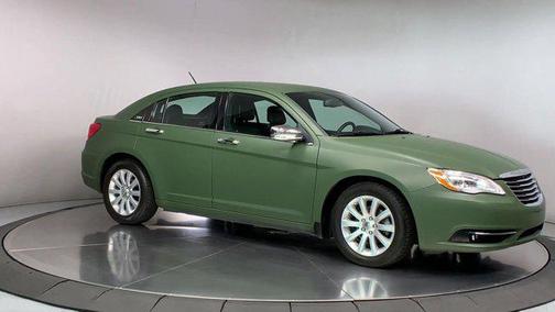 2013 Chrysler 200 Limited