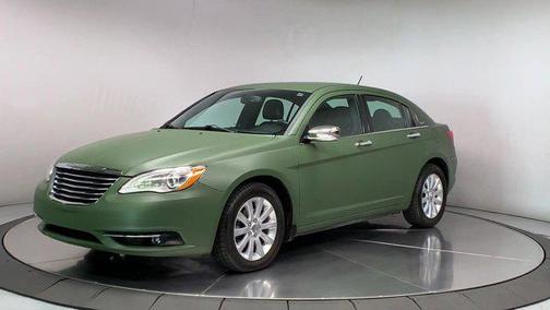 2013 Chrysler 200 Limited