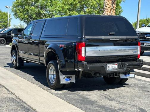 SHADOW BLACK 2018 Ford F-350 Limited