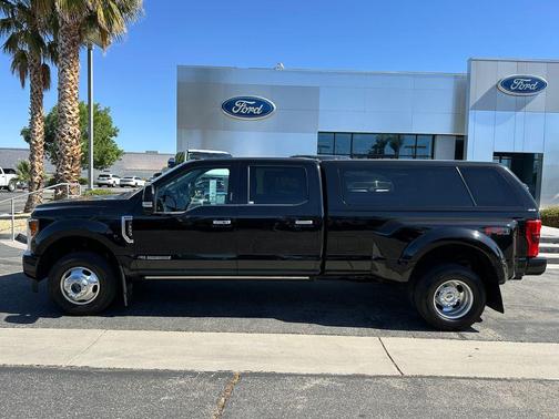 SHADOW BLACK 2018 Ford F-350 Limited