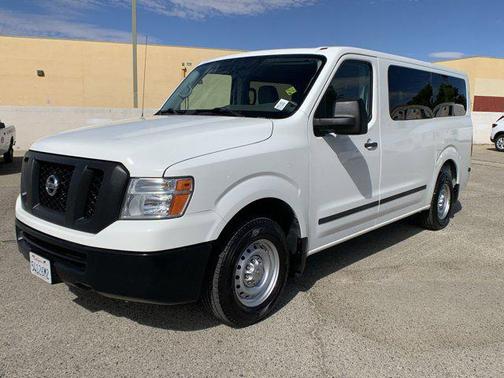 2018 Nissan NV Passenger NV3500 HD S V6