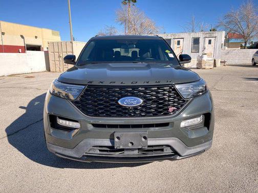 2022 Ford Explorer ST