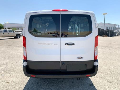 2022 Ford Transit-250 Base