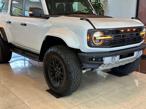 OXFORD WHITE 2026 Ford Bronco Raptor