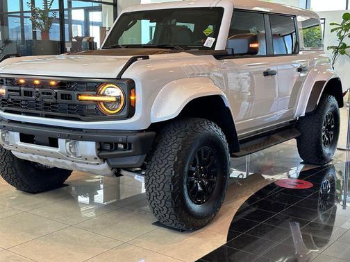 OXFORD WHITE 2026 Ford Bronco Raptor