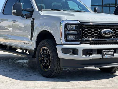 AVALANCHE 2026 Ford F-250 XLT