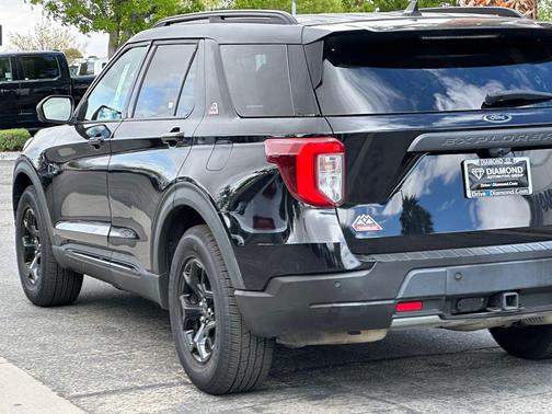 AGATE BLACK METALLIC 2021 Ford Explorer Timberline