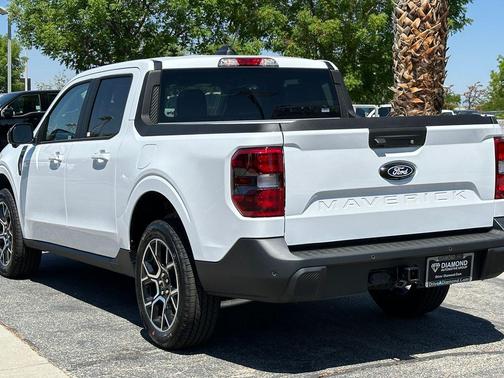 OXFORD WHITE 2026 Ford Maverick Lariat