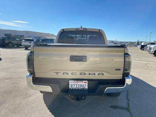 2017 Toyota Tacoma SR5