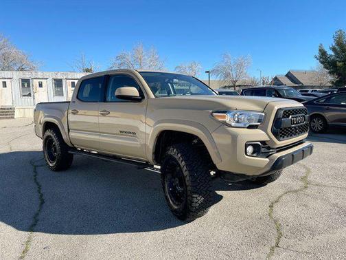 2017 Toyota Tacoma SR5