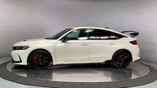 2024 Honda Civic Type R Base