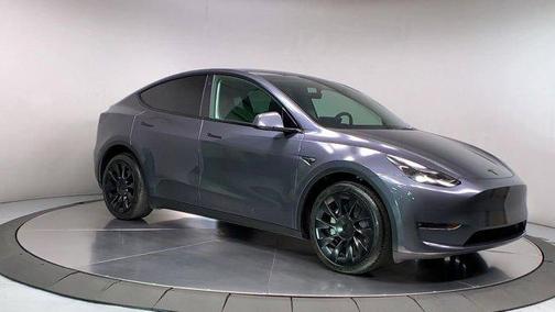 2023 Tesla Model Y Long Range Dual Motor All-Wheel Drive