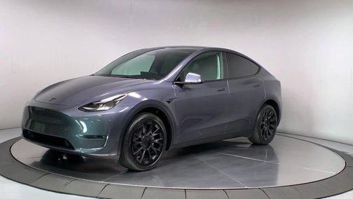 2023 Tesla Model Y Long Range Dual Motor All-Wheel Drive