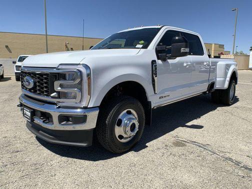 2025 Ford F-350 Lariat