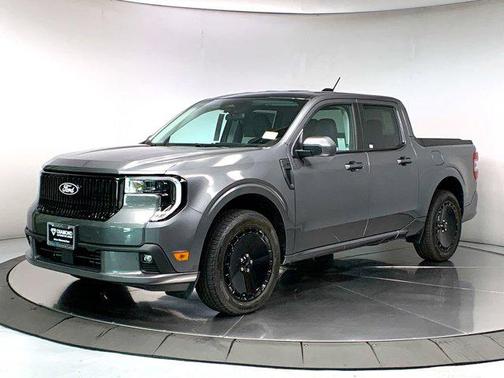2025 Ford Maverick Lobo Standard