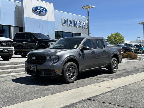 Carbonized Gray Metallic 2026 Ford Maverick XLT