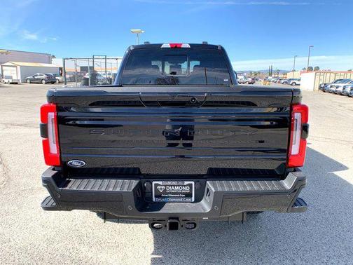 2025 Ford F-250 Platinum