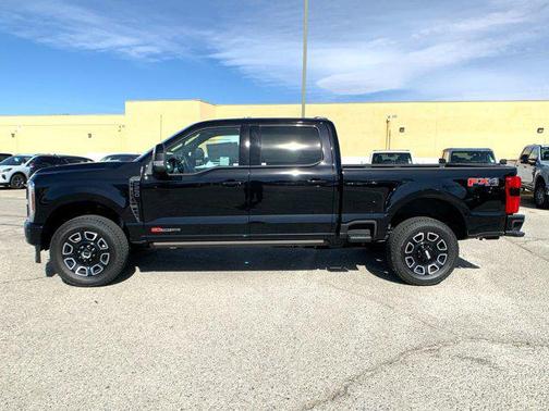 2025 Ford F-250 Platinum